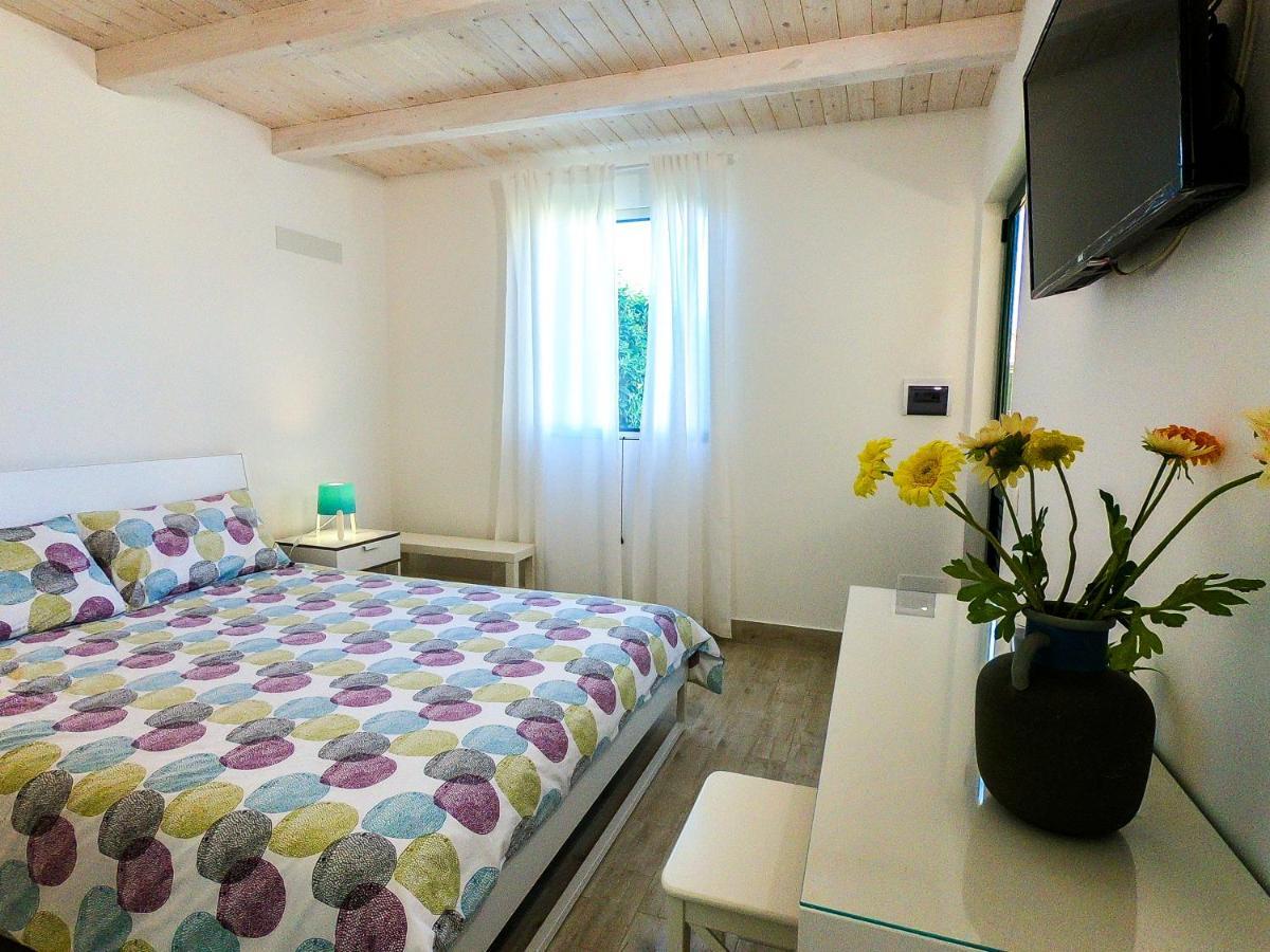 Villa Il Sole Ispica Eksteriør billede